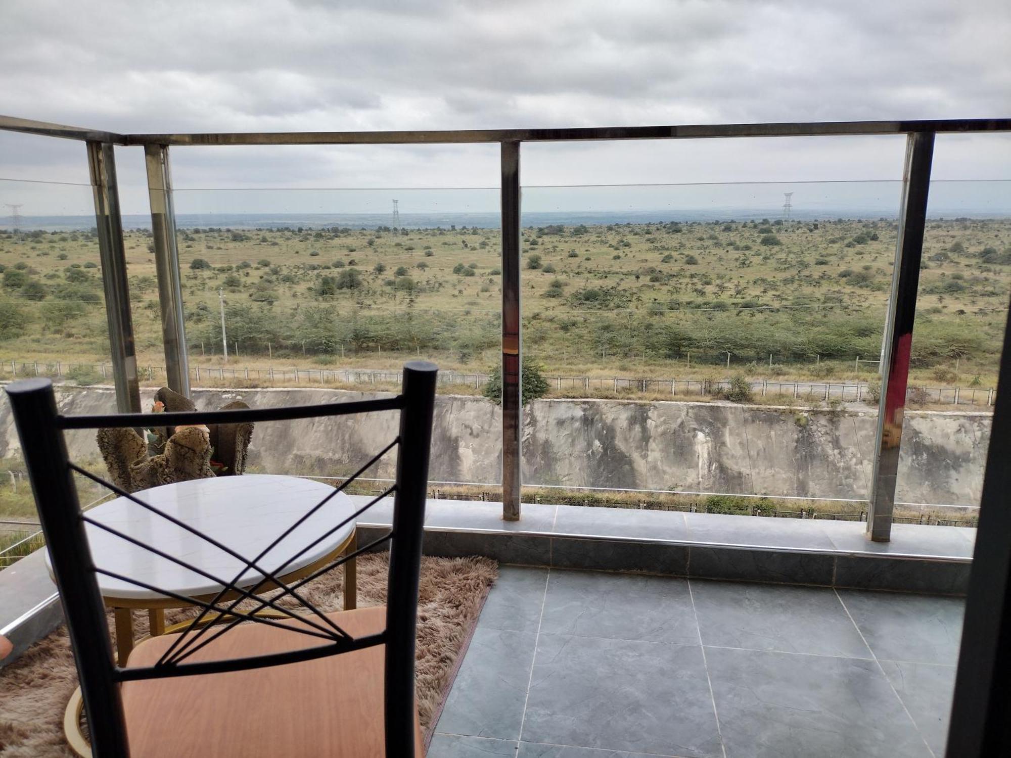 Lenayan Park View Bed & Breakfast Mlolongo Eksteriør bilde